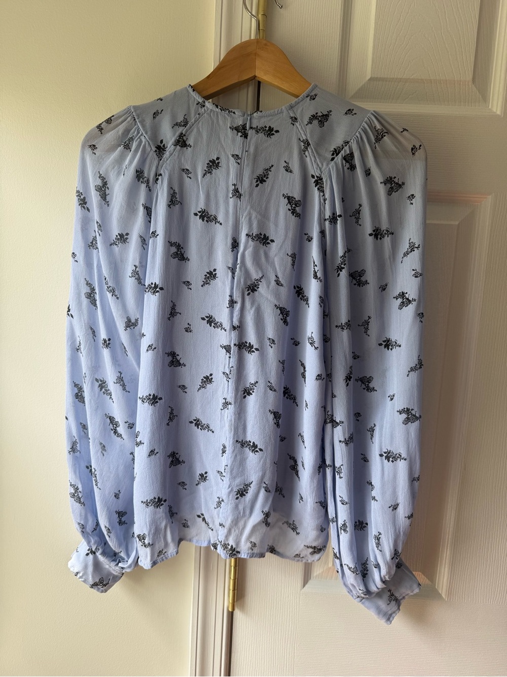 GANNI Blue Viscose Floral Long Puffy Sleeve Shirt Top Blouse Size 38